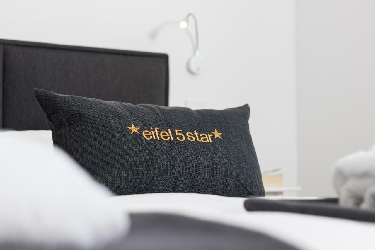Eifel5Star - Burgfriedstrasse Lägenhet Daun Exteriör bild